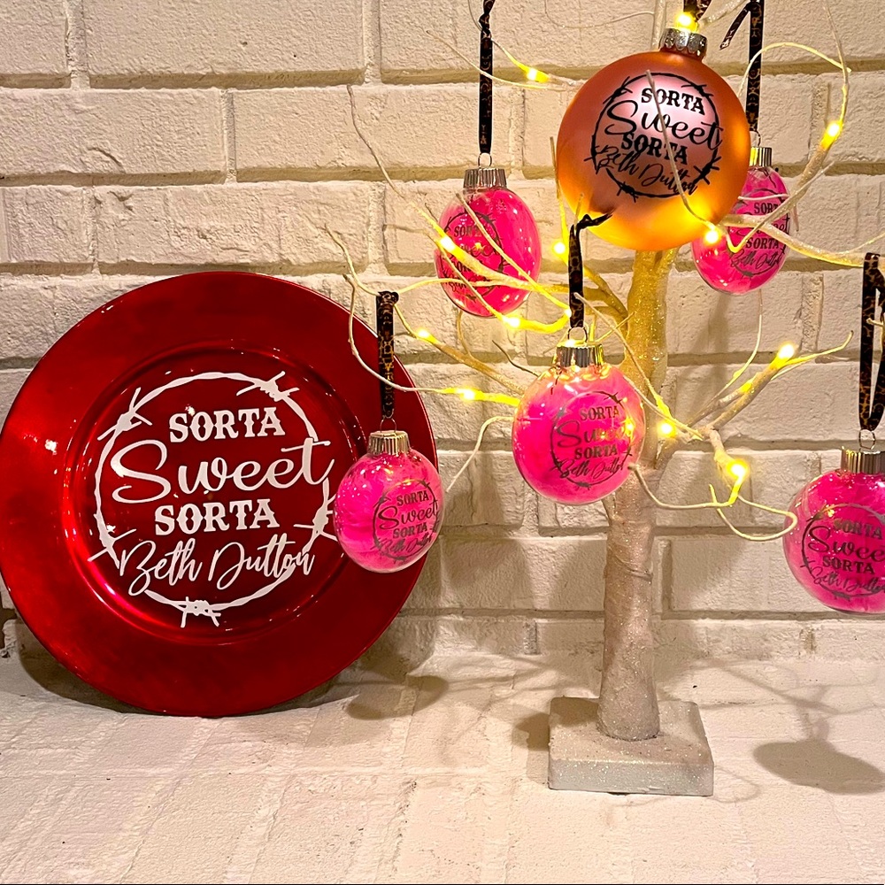 Yellowstone Beth Dutton Ornaments 💕